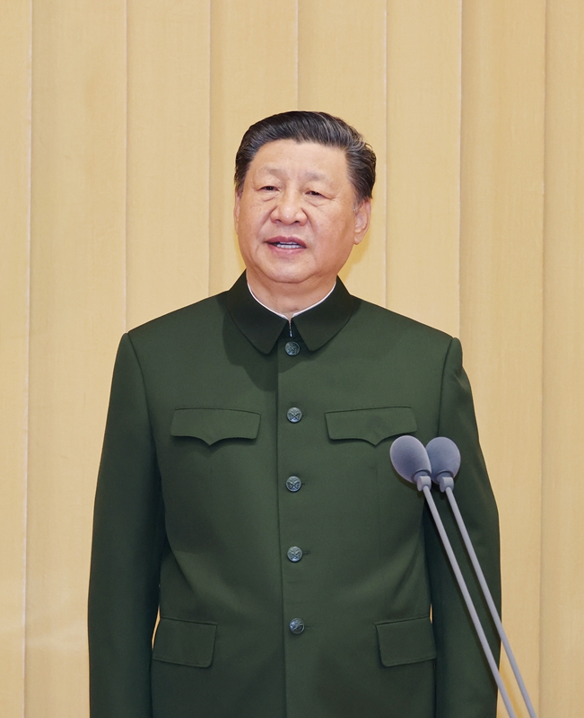 4月19日,中國人民解放軍信息支援部隊(duì)成立大會在北京八一大樓隆重舉行。中共中央總書記、國家主席、中央軍委主席習(xí)近平向信息支援部隊(duì)授予軍旗并致訓(xùn)詞。這是習(xí)近平致訓(xùn)詞。